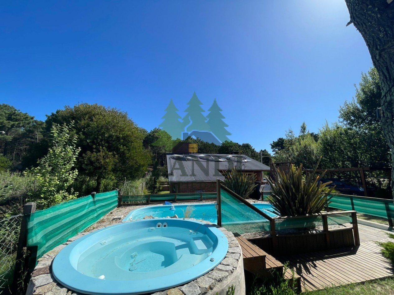 ALQUILER TEMPORAL - PILETA - JACUZZI - PARRILLA